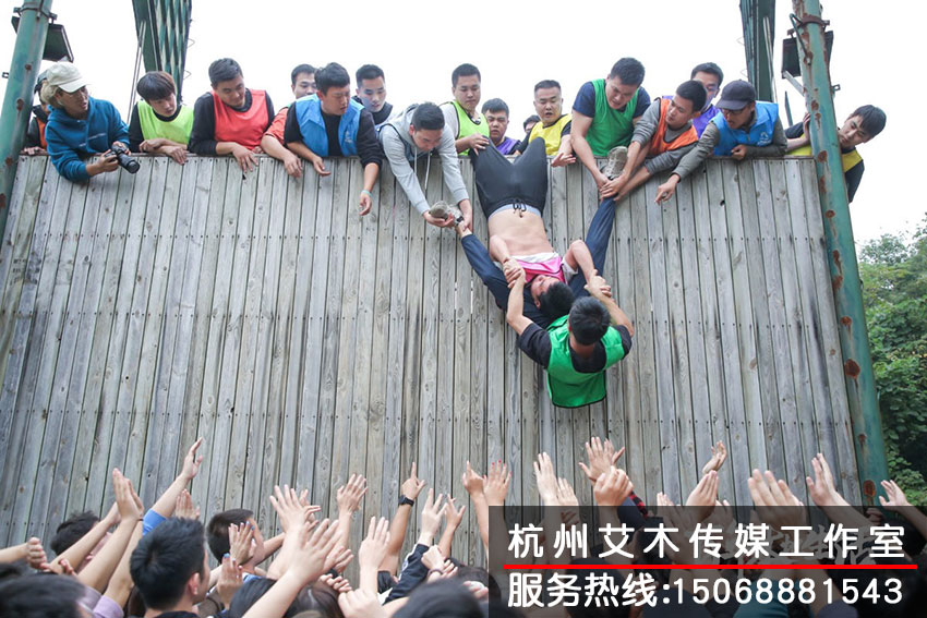 1631330341218290.jpg 拓展活動中的場景拍攝