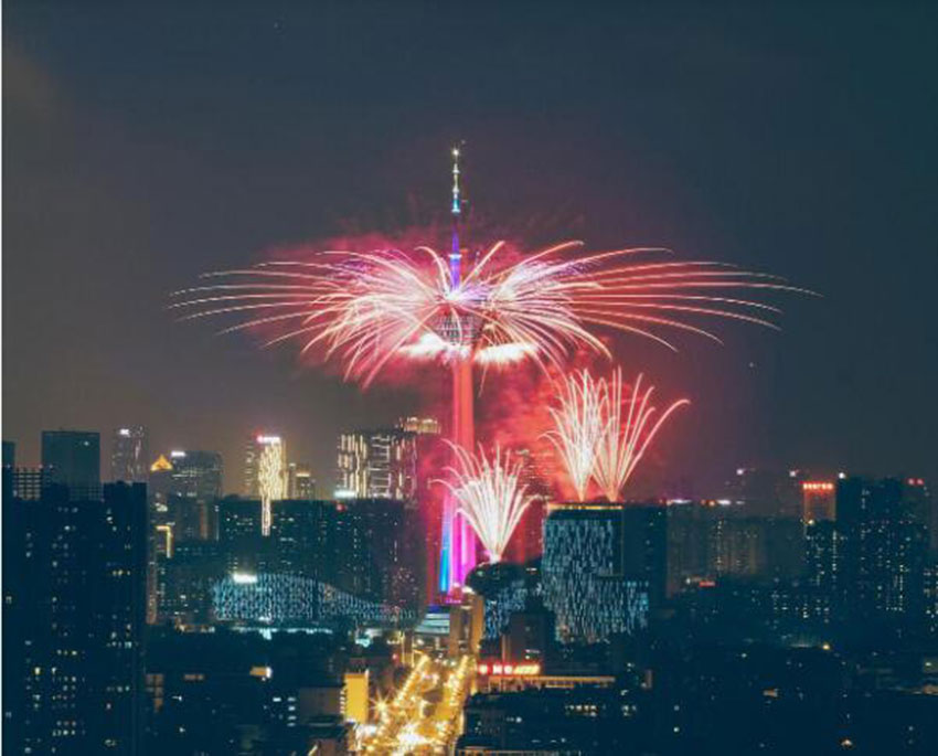 1648981577713027.jpg 艾木傳媒煙花手機拍攝技巧